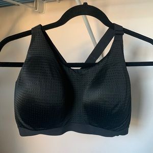 Victoria’s Secret Sports Bra 36DD